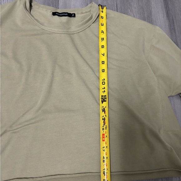 Hugoome Oversized Cropped Athletic Short Sleeve Top Olive Green Women’s Size XL - Picture 6 of 7